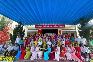TRƯỜNG MẦM NON ĐỒNG GIÁP TỔ CHỨC HỘI NGHỊ VIÊN CHỨC NGƯỜI LAO ĐỘNG VÀ TỌA ĐÀM KỶ NIỆM NGÀY PHỤ NỮ VIỆT NĂM 20/10